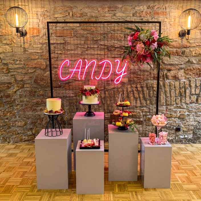 neon-sign-candy-pink-dekoverleih-events-hochzeit-babyparty-frankfurt-globaldesire