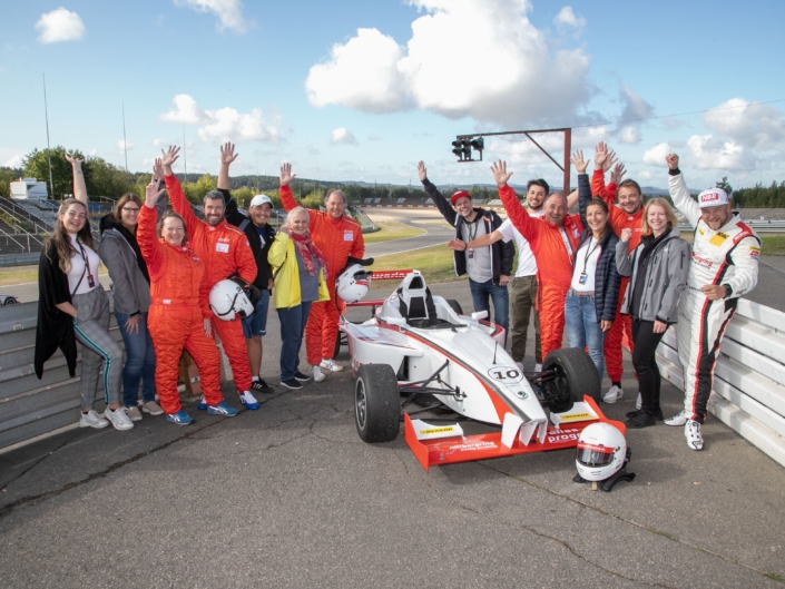 incentive-reise-nuerburgring-formel-testdrive-eventagentur-globaldesire (3)