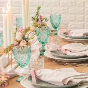 tischdeko-mieten-hochzeit-party-event-pastell-mint-rosa-dekoverleih-frankfurt-globaldesire