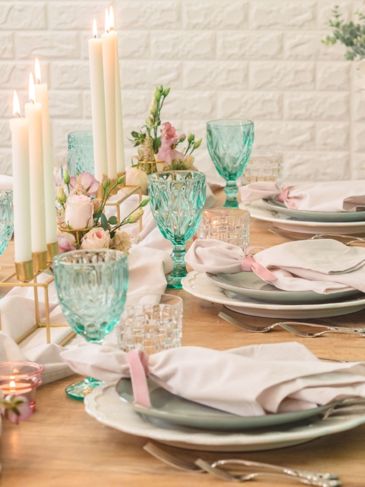 tischdeko-mieten-hochzeit-party-event-pastell-mint-rosa-dekoverleih-frankfurt-globaldesire